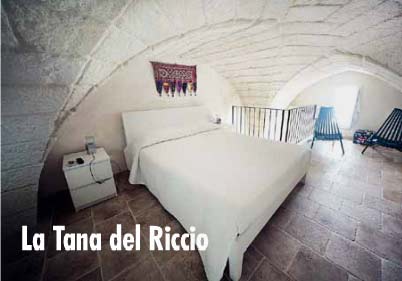 Puglia Offerte Bed and Breakfast,, dormire in salento nel bed and breakfast  guest house Tana del Riccio